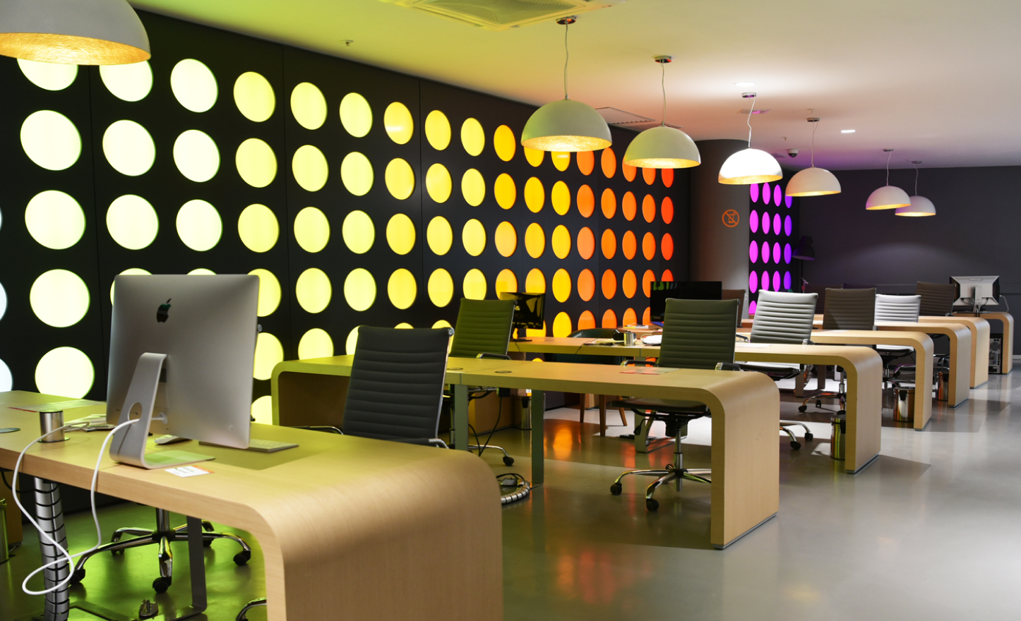 Атмосфера люди | Коворкинг-центр, стоимость, снять офис в Москве